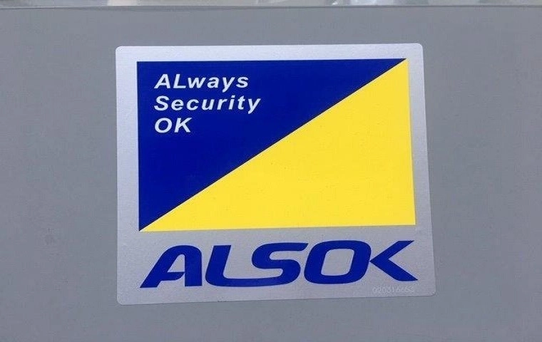 シートランクルーム芝３丁目店