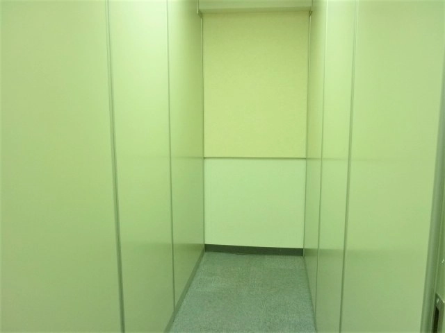 シートランクルーム初台店