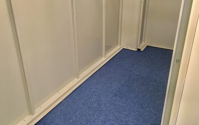 シートランクルーム人形町店