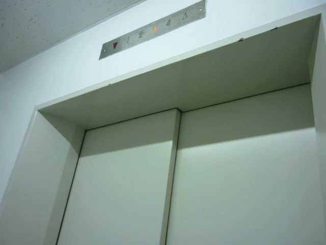 シートランクルーム神田錦町１号店