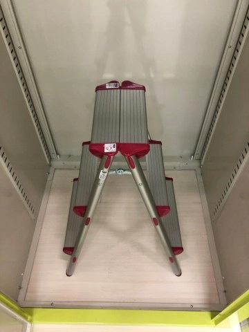 シートランクルーム榎町店