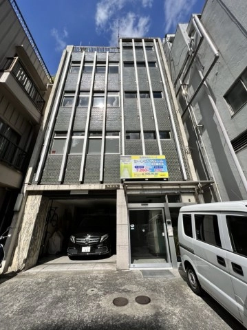 シートランクルーム神田錦町２号店